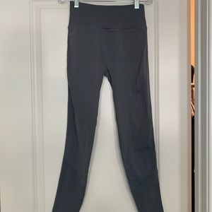 LULULEMON Light Grey Full Length Leggings Size 6